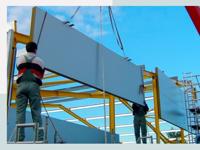 Монтаж сэндвич-панелей в Хабаровске от 617 руб.